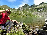 37 Al Lago di Sopra (2095 m) con Cima Cadelle sullo sfondo